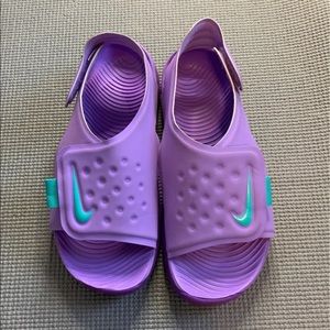 Girls 3Y water shoes/summer sandals